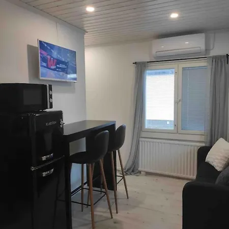 Upea Moderni Pieni Yksioe Rauhallisella Sijainnilla - Itsepalvelukirjautuminen - Self Check-in Apartment *